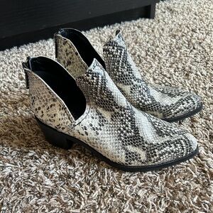 Blondo Eliza Waterproof Snakeskin Ankle Boots